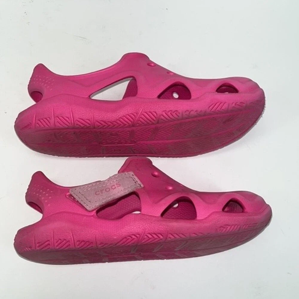 Crocs Swiftwater Wave Toddler Girls 13 Pink Slip On Shoes Water Shoes Beach